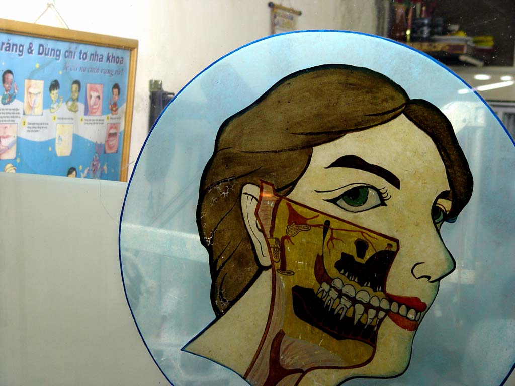 Dentist