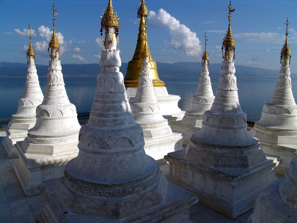Shwemyinzu Pagoda, Indawgyi