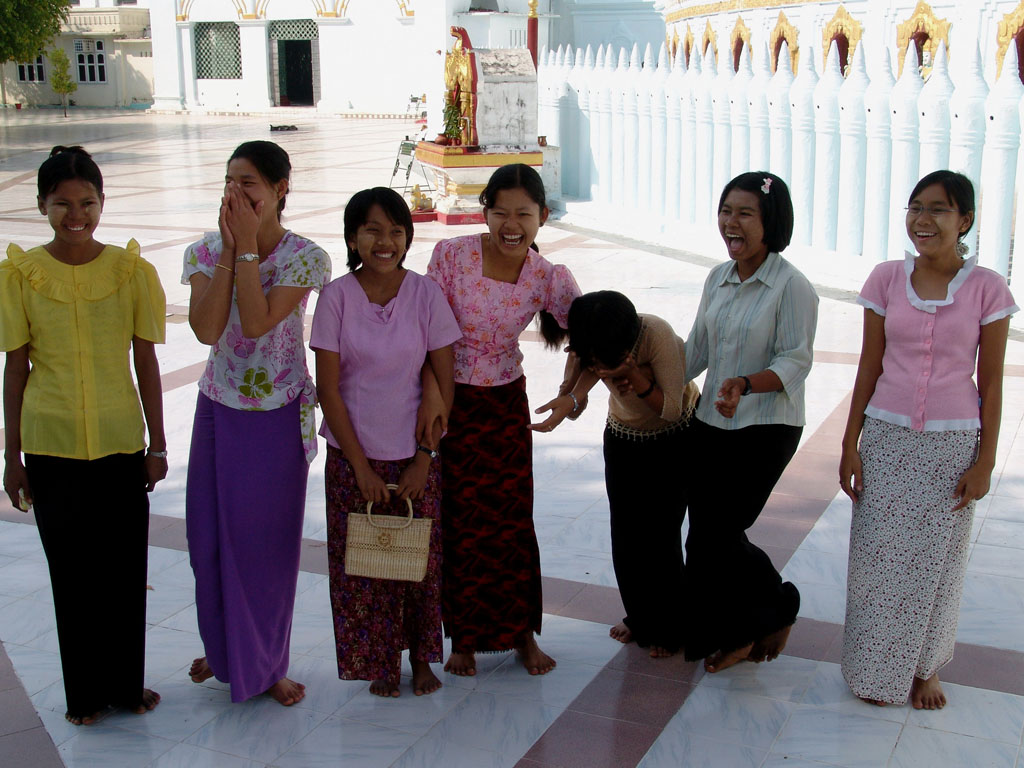 Gaung Amu Taw