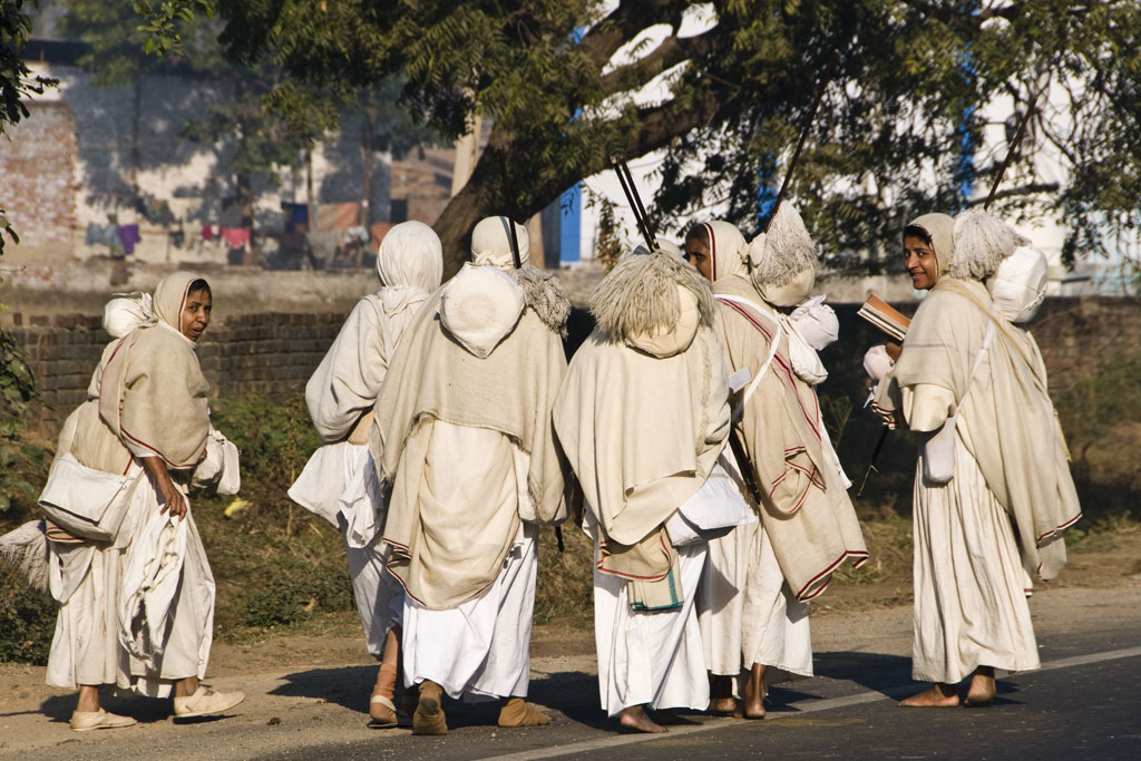 Bavla, Jain Pilgrims